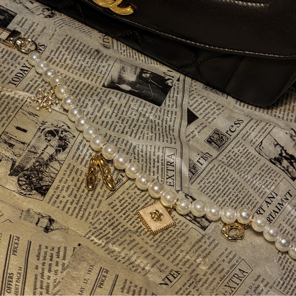 Festive Pearl and Gold Charm Bag Chain